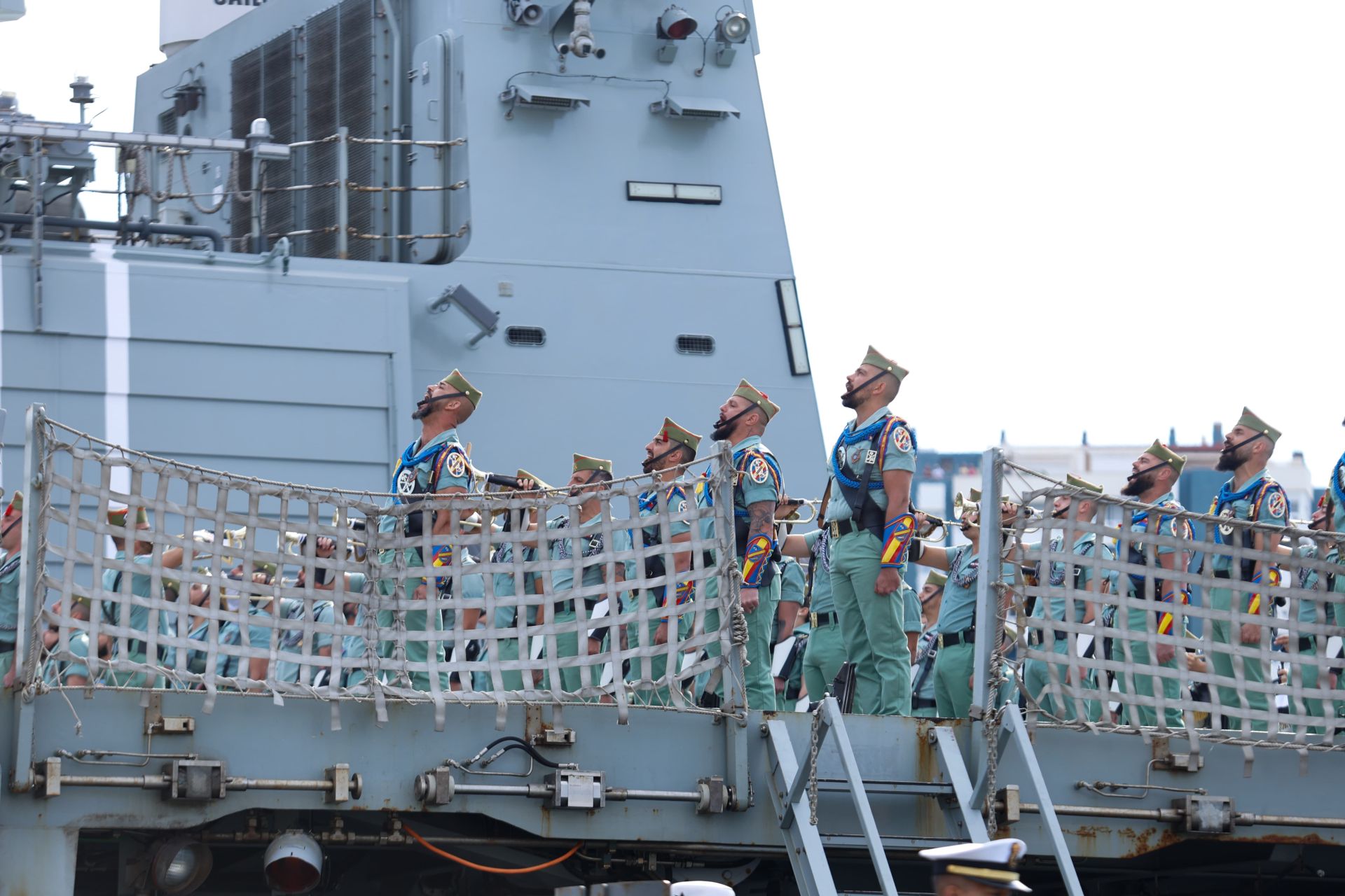 Desembarco de la Legión en el Puerto de Málaga