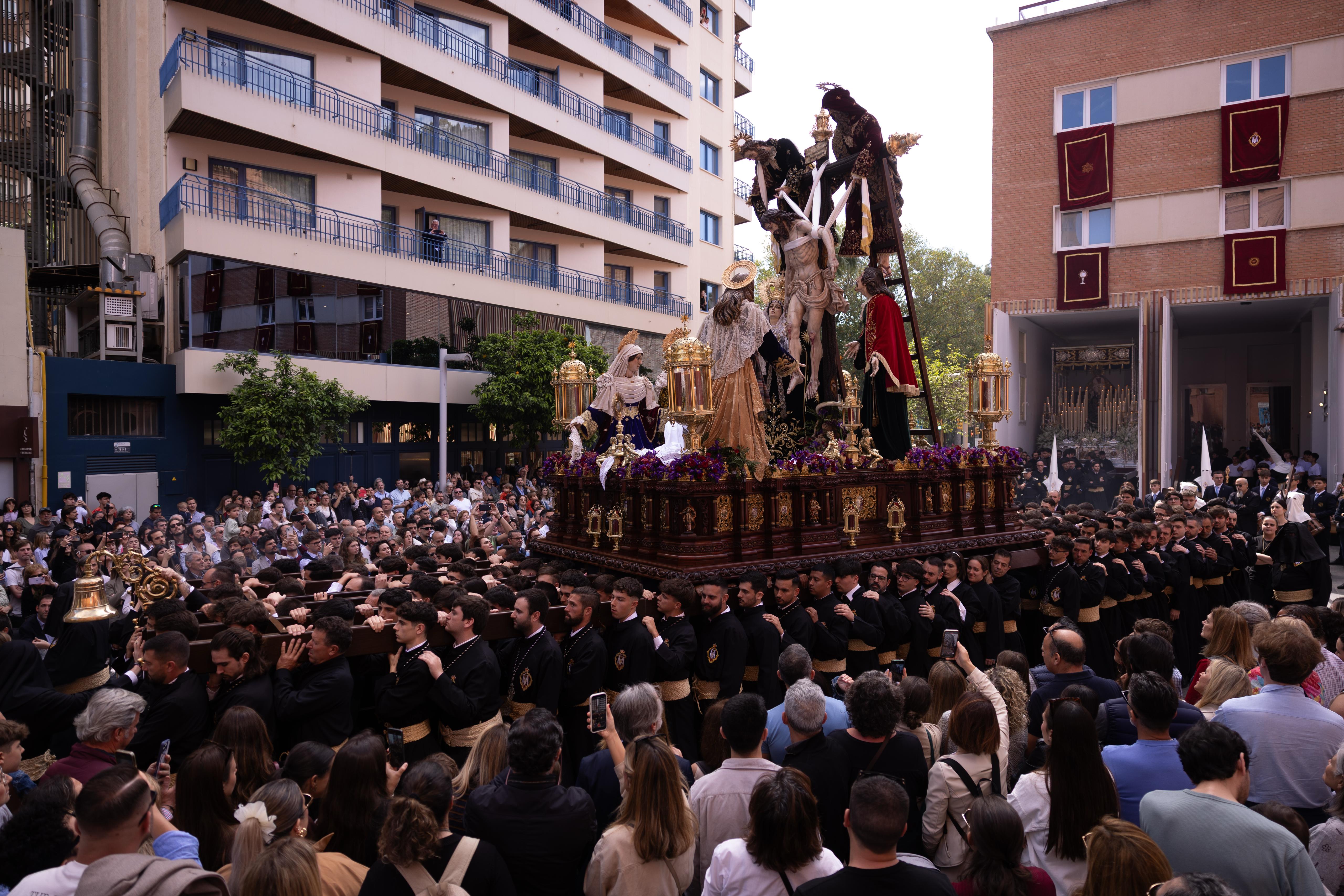 Salida de Descendimiento este Viernes Santo de Málaga