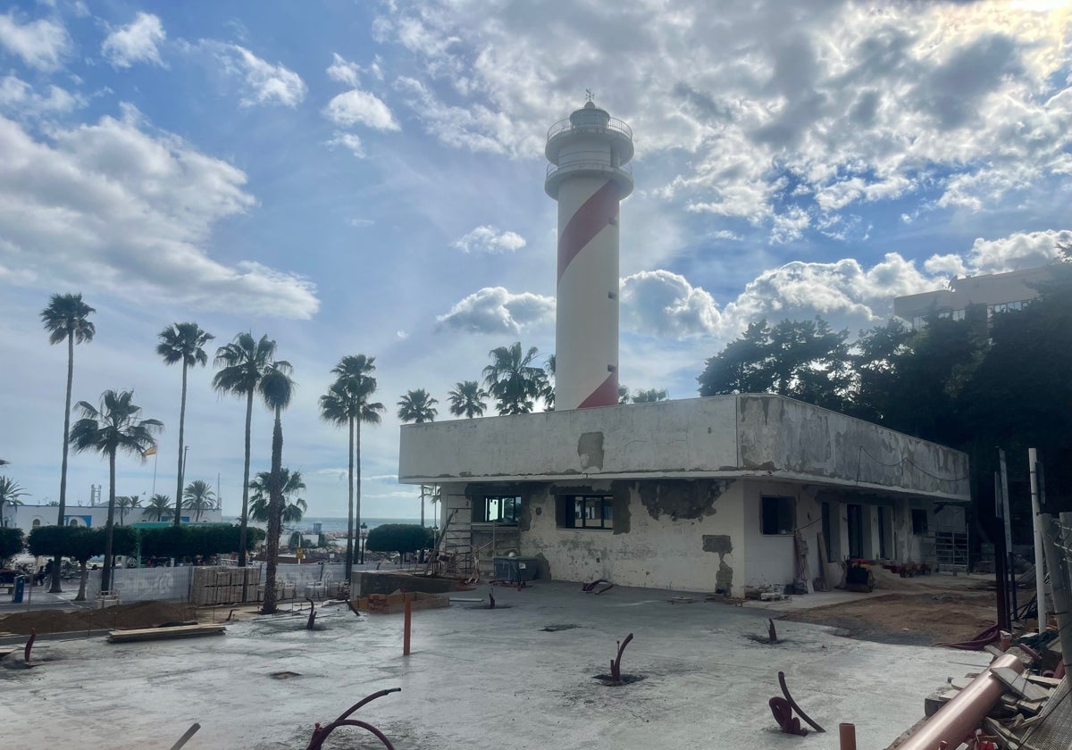 Reanudan las obras del Faro para que estén finalizadas antes de verano