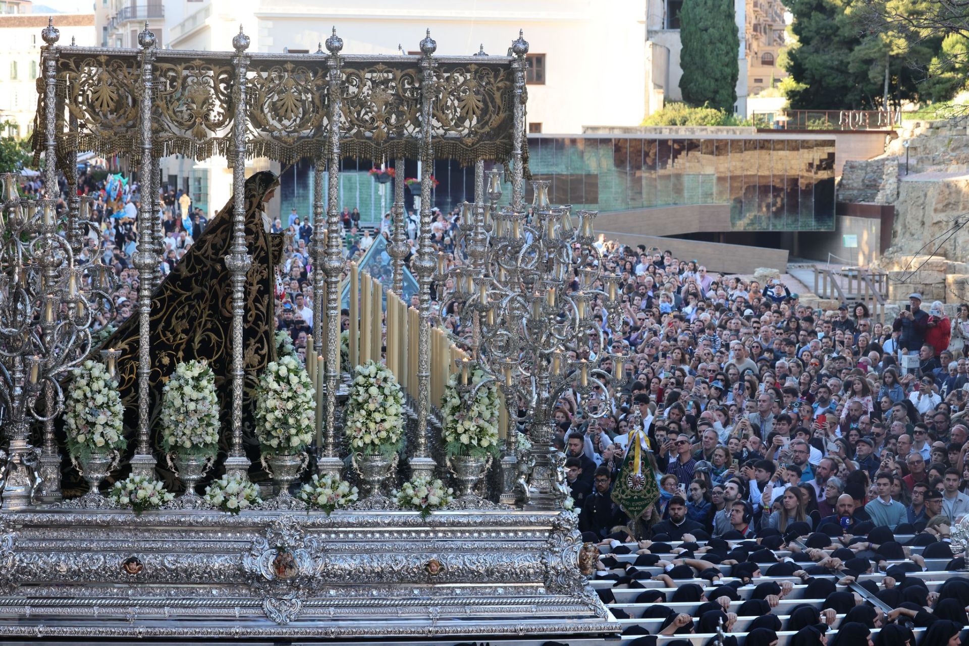 Real Hermandad de Nuestro Padre Jesús del Santo Sepulcro y Nuestra Señora de la Soledad