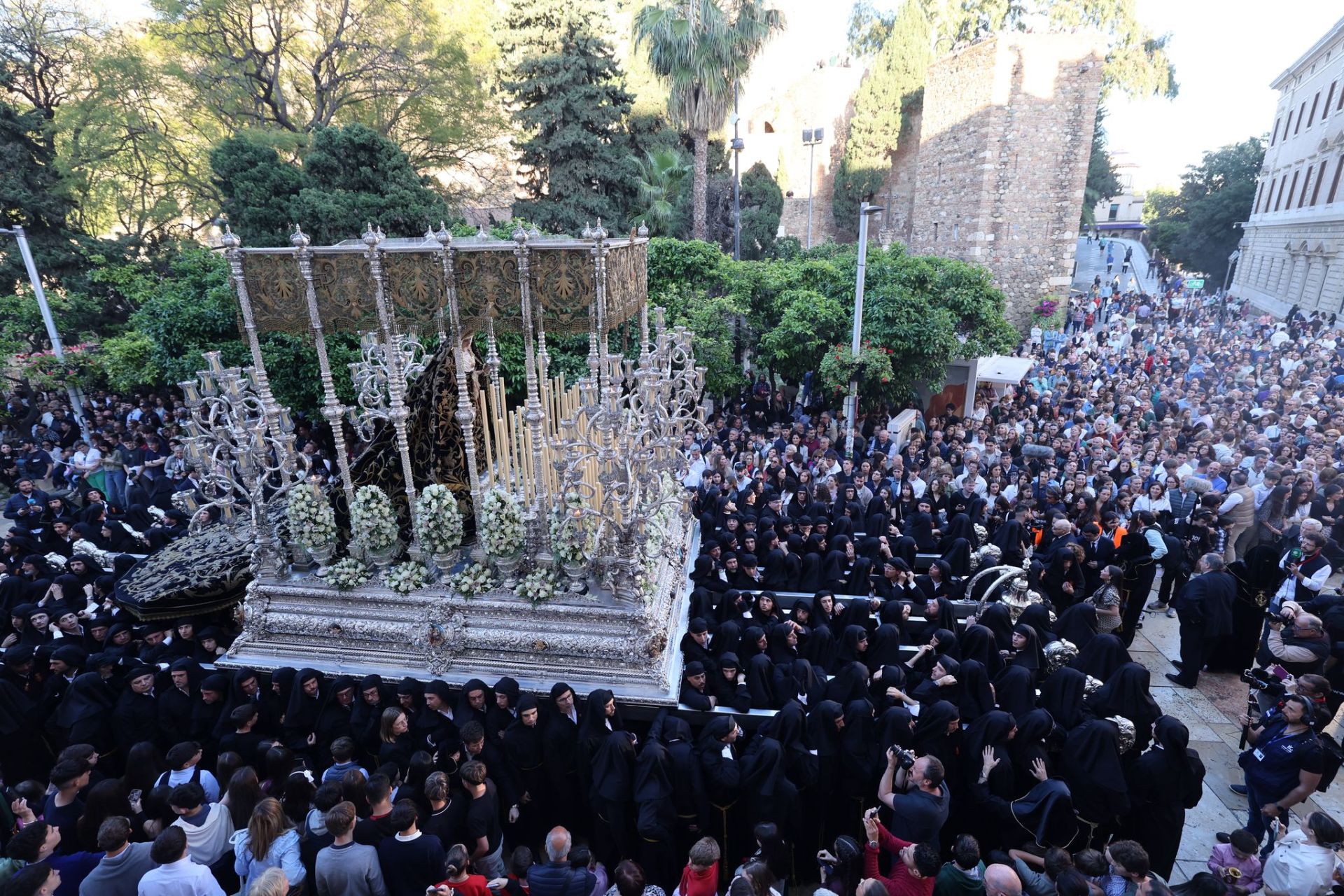 Real Hermandad de Nuestro Padre Jesús del Santo Sepulcro y Nuestra Señora de la Soledad