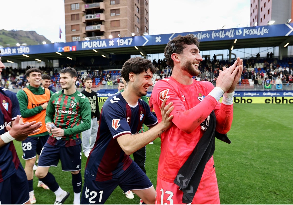 El Eibar, a un triunfo de los 50 puntos y con Ipurua como fortín