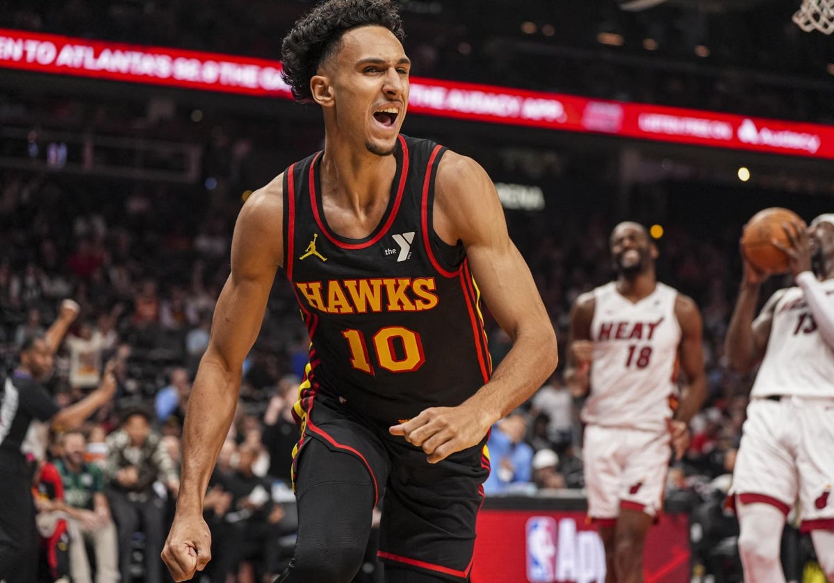 Zaccharie Risacher, durante un partido de esta temporada con los Hawks.