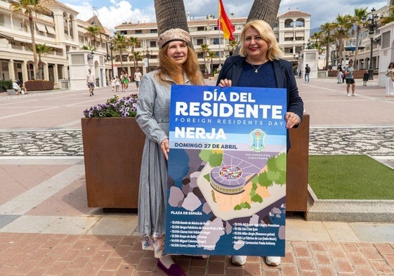 Paula Anthony y la concejala de Residentes, Ana María Muñoz, en la presentación.