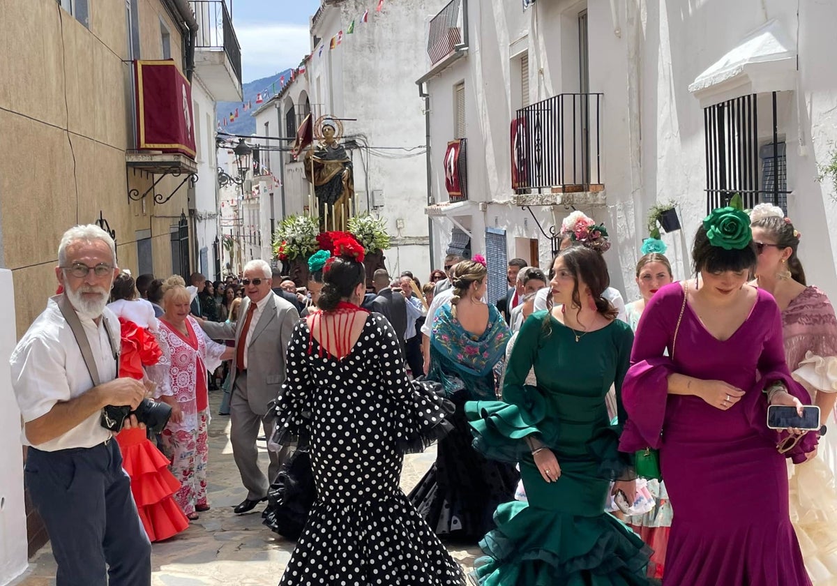 Indignación en Genalguacil por el corte de la carretera durante sus fiestas: «Si nos quieren retar que lo hagan»