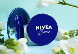 ¿La lata azul de Nivea es tan buena como dicen? La OCU la analiza en profundidad