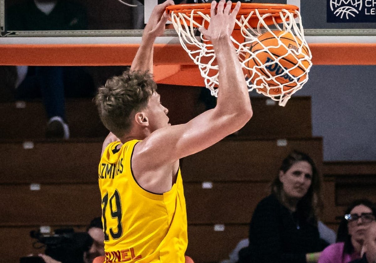 El AEK, rival del Unicaja, alcanza las semifinales de la liga griega con suspense
