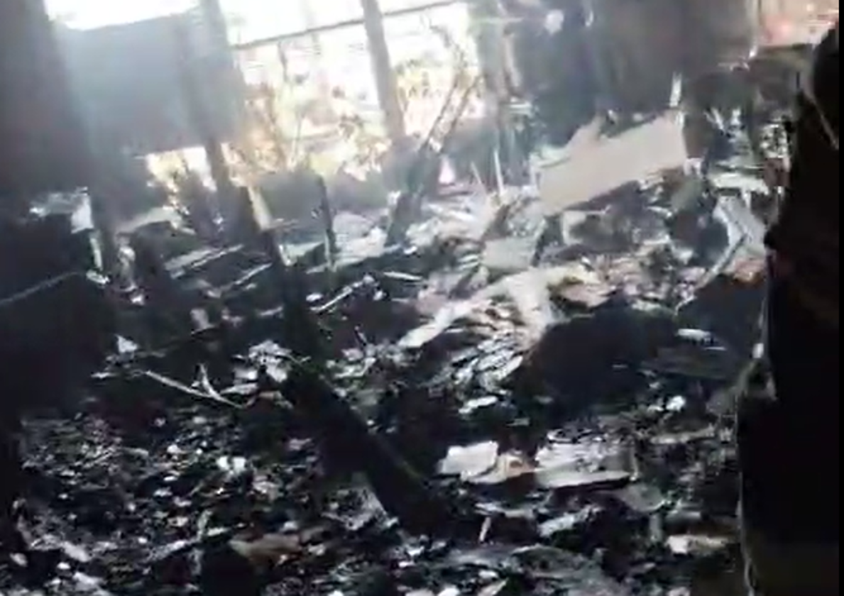 Un incendio en una séptima planta de la avenida de Europa deja unos 20 afectados, la mitad evacuados al hospital, y un perro muerto