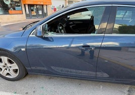 Rompen los cristales de las ventanillas de al menos 17 coches aparcados en varias calles de Ronda