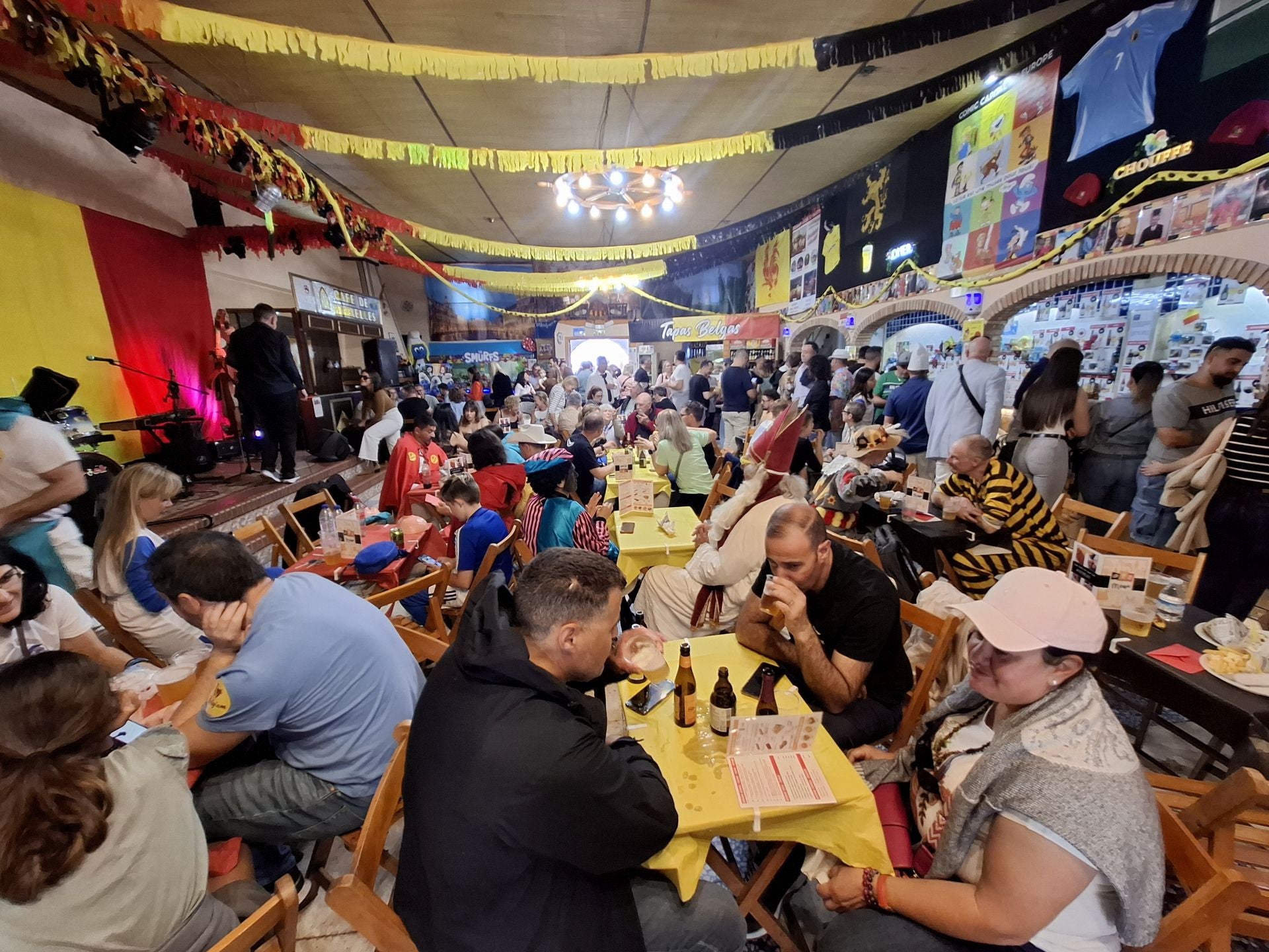 La Feria de los Países de Fuengirola 2025 en fotos