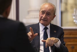 «Si me presento en 2027, que no lo descarto, mi sucesor tendría que ir en la lista electoral»