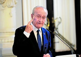 El alcalde de Málaga, Francisco de la Torre, cumple hoy 25 años en el cargo. salvador salas