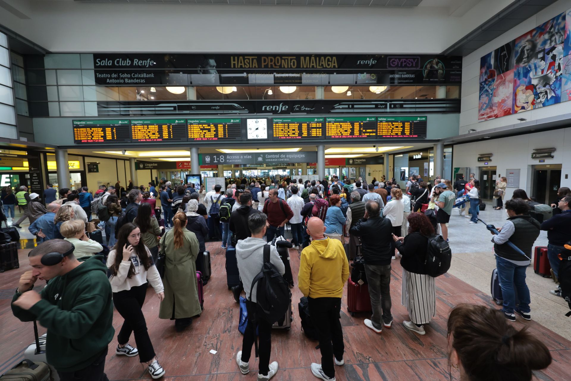 Trenes afectados en Málaga por el robo de cable en la línea de alta velocidad