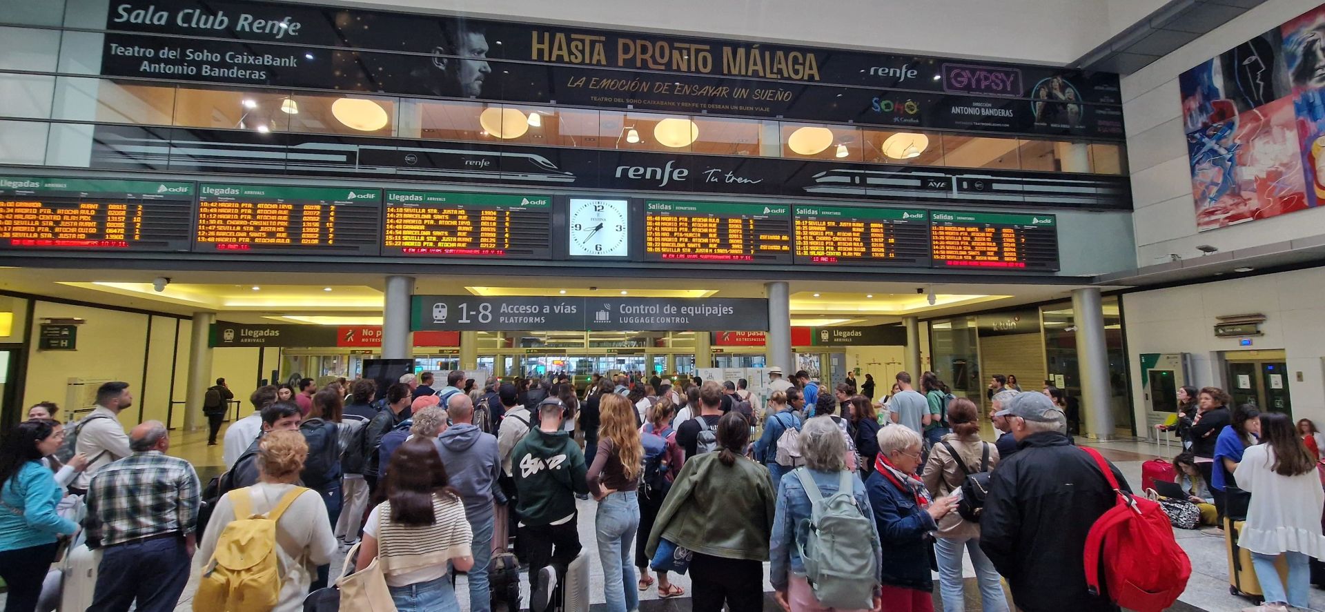 Trenes afectados en Málaga por el robo de cable en la línea de alta velocidad