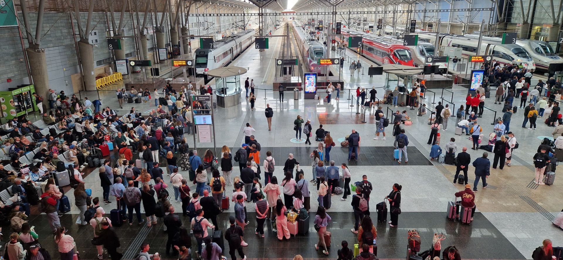 Trenes afectados en Málaga por el robo de cable en la línea de alta velocidad