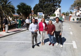 La alcaldesa, Ángeles Muñoz, ha visitado los trabajos en la barriada.
