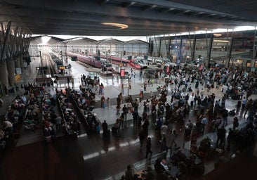 Al menos diez trenes de alta velocidad entre Málaga y Madrid saldrán hoy con retraso