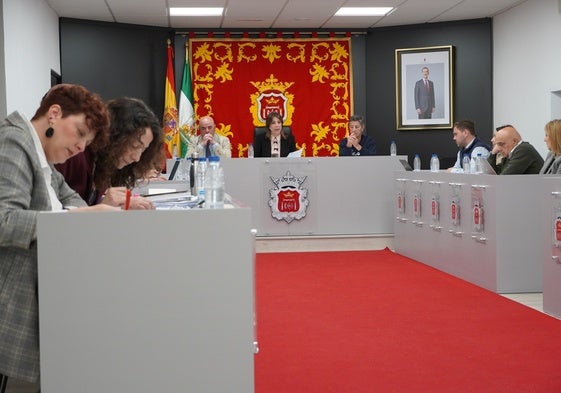 El pleno del Ayuntamiento de Ronda de este mes de abril.