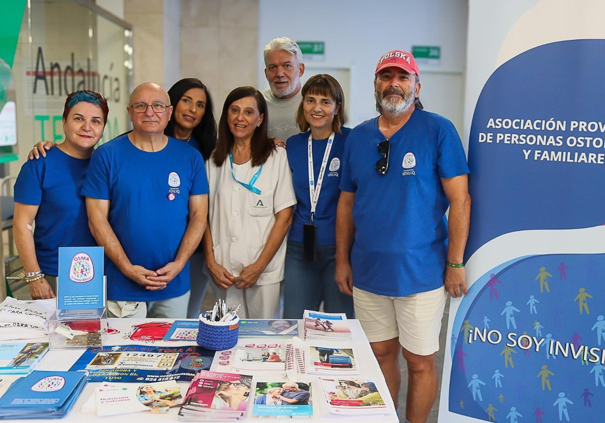 La lucha de los 4.000 malagueños ostomizados: «Muchos no salen de casa por temor a sufrir un escape»