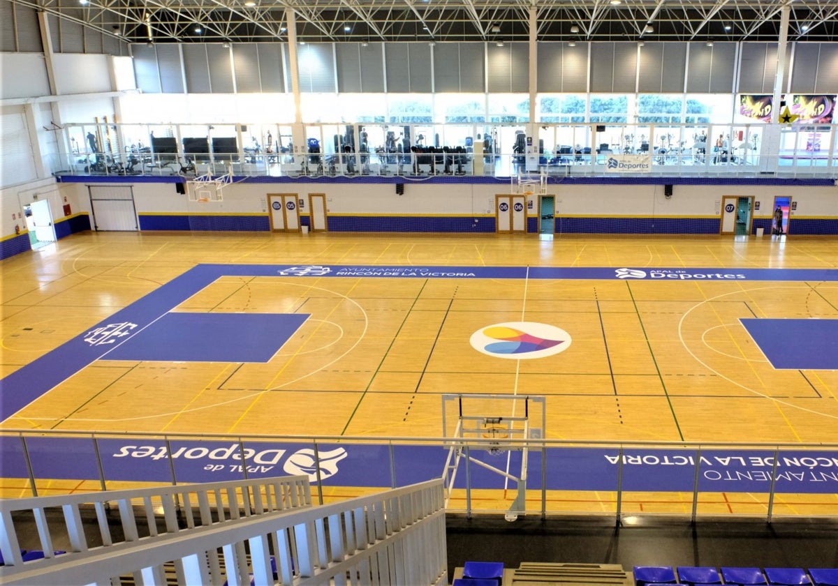 Jornada deportiva y de convivencia con más de medio centenar de menores con diversidad funcional en Rincón de la Victoria