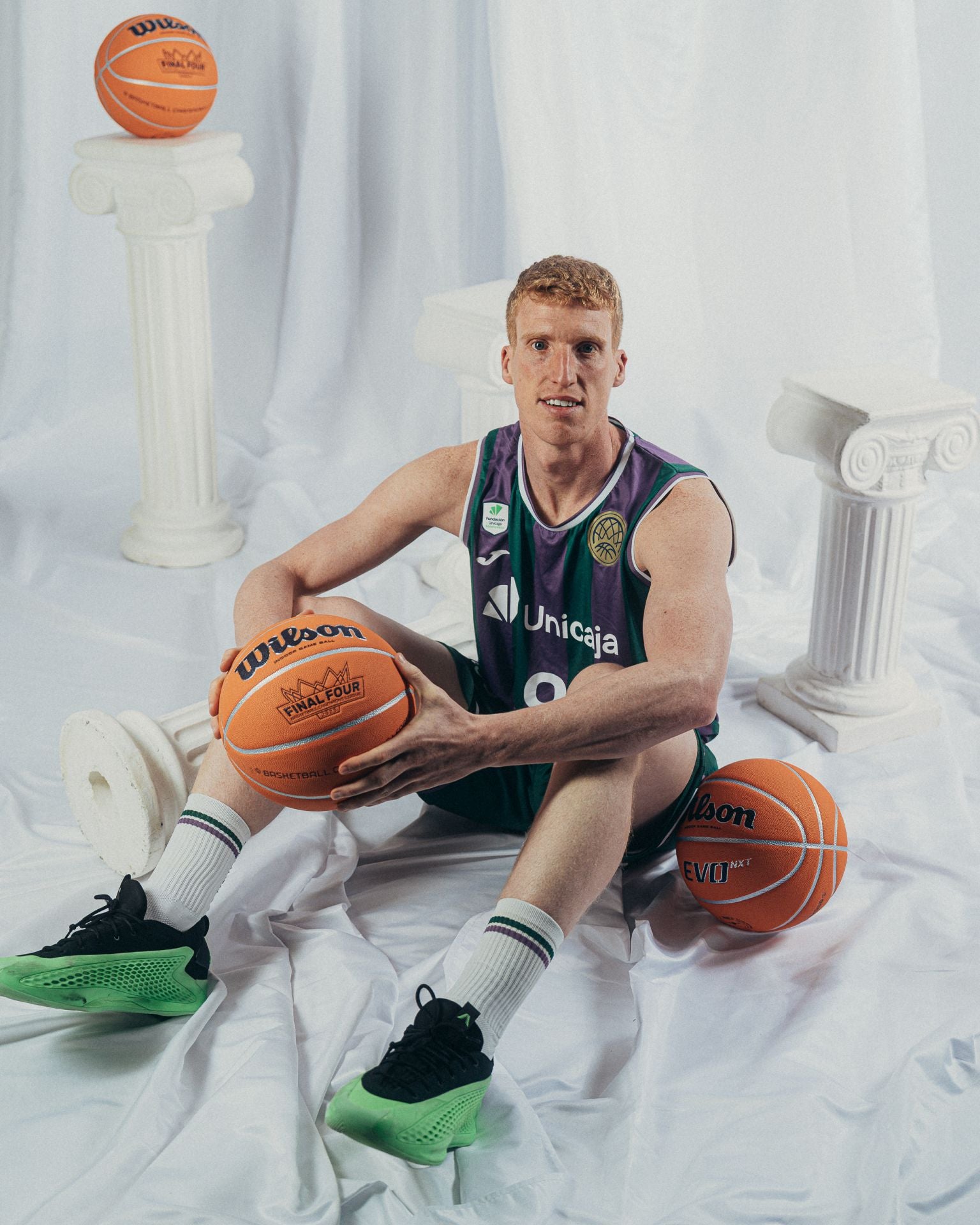 La sesión oficial de fotos del Unicaja para la Final Four de Atenas