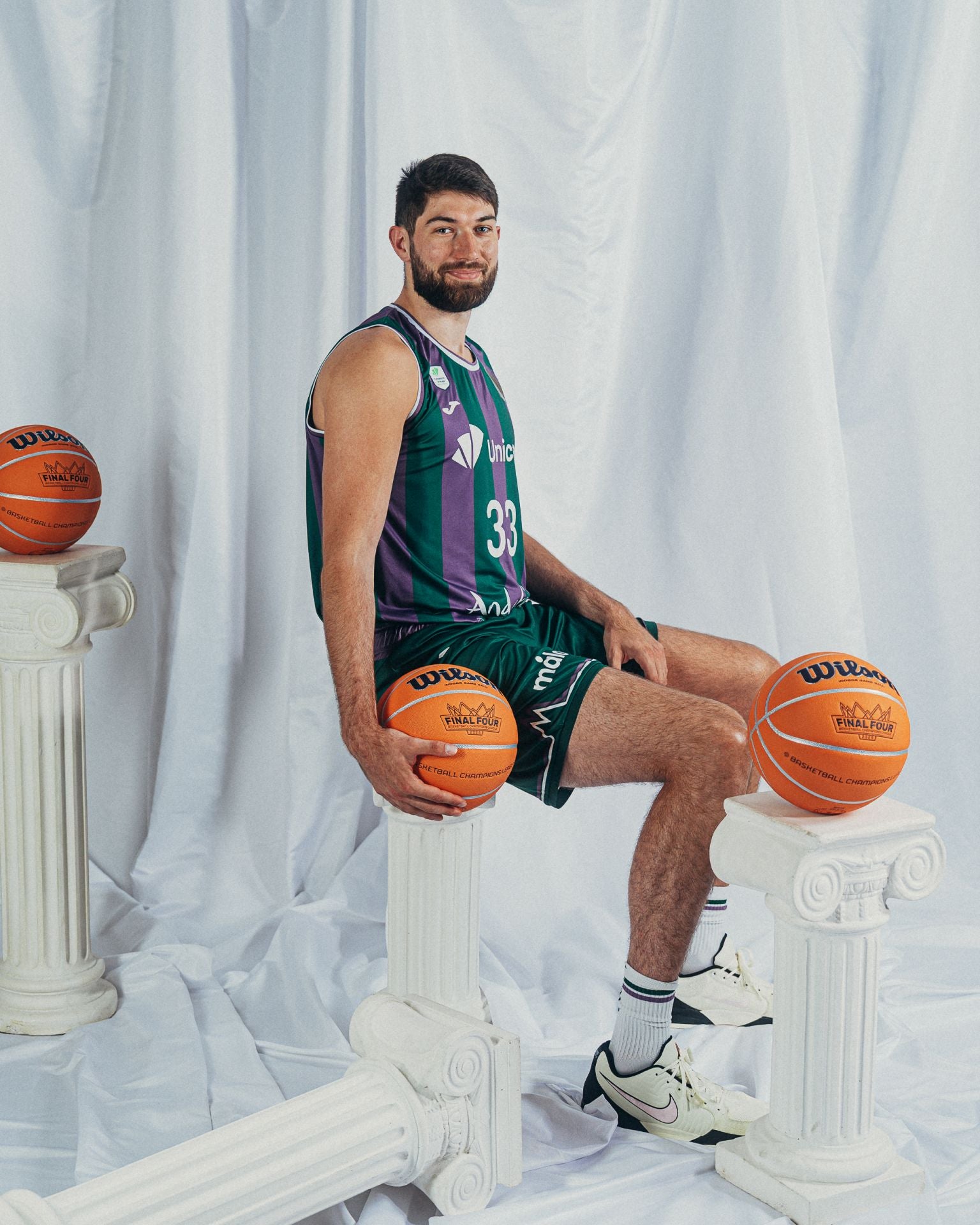 La sesión oficial de fotos del Unicaja para la Final Four de Atenas