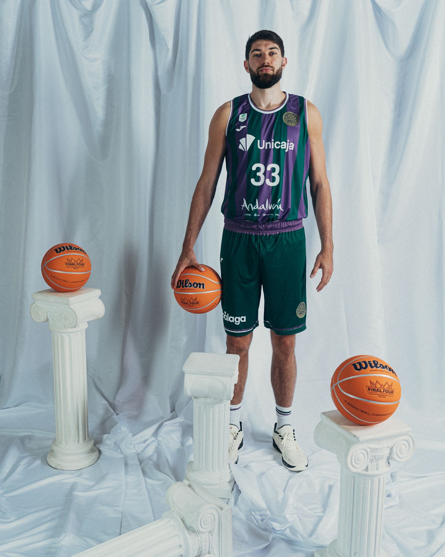 La sesión oficial de fotos del Unicaja para la Final Four de Atenas