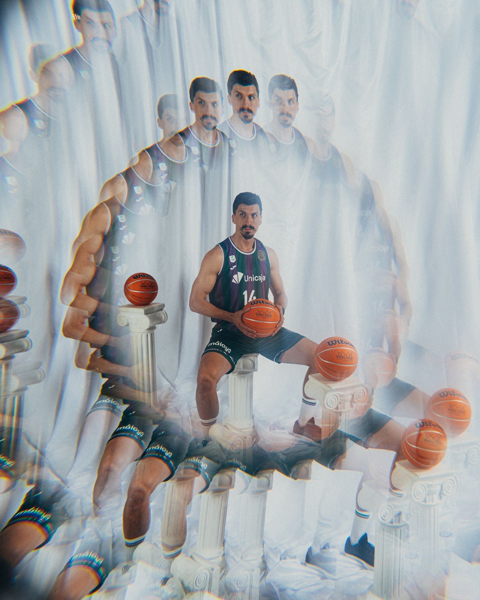 La sesión oficial de fotos del Unicaja para la Final Four de Atenas