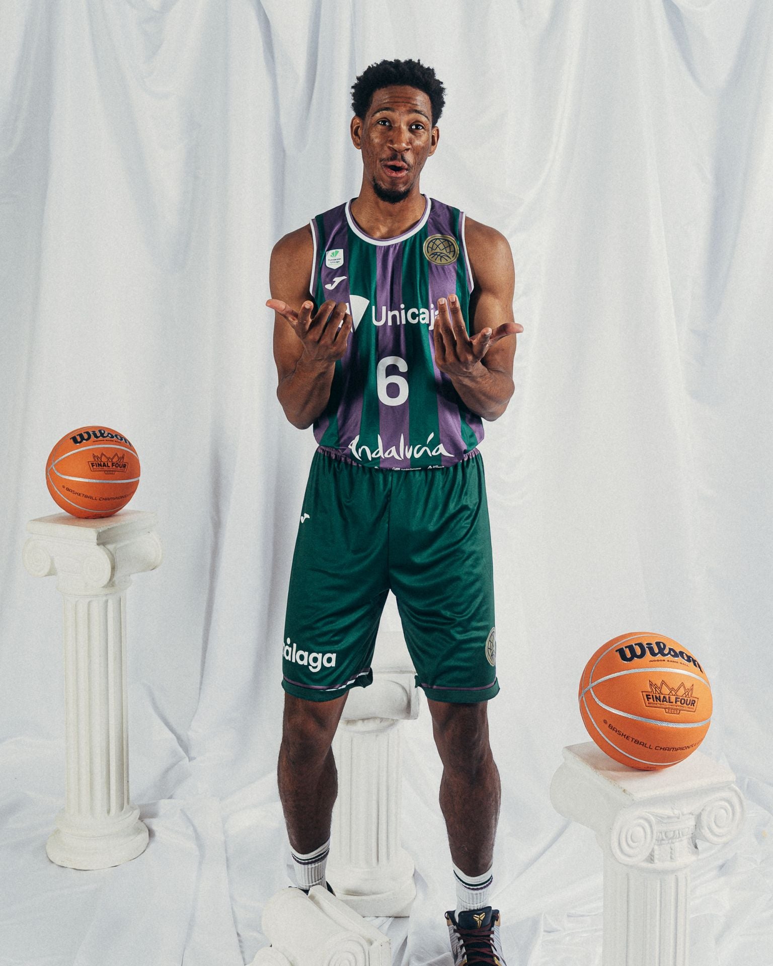 La sesión oficial de fotos del Unicaja para la Final Four de Atenas