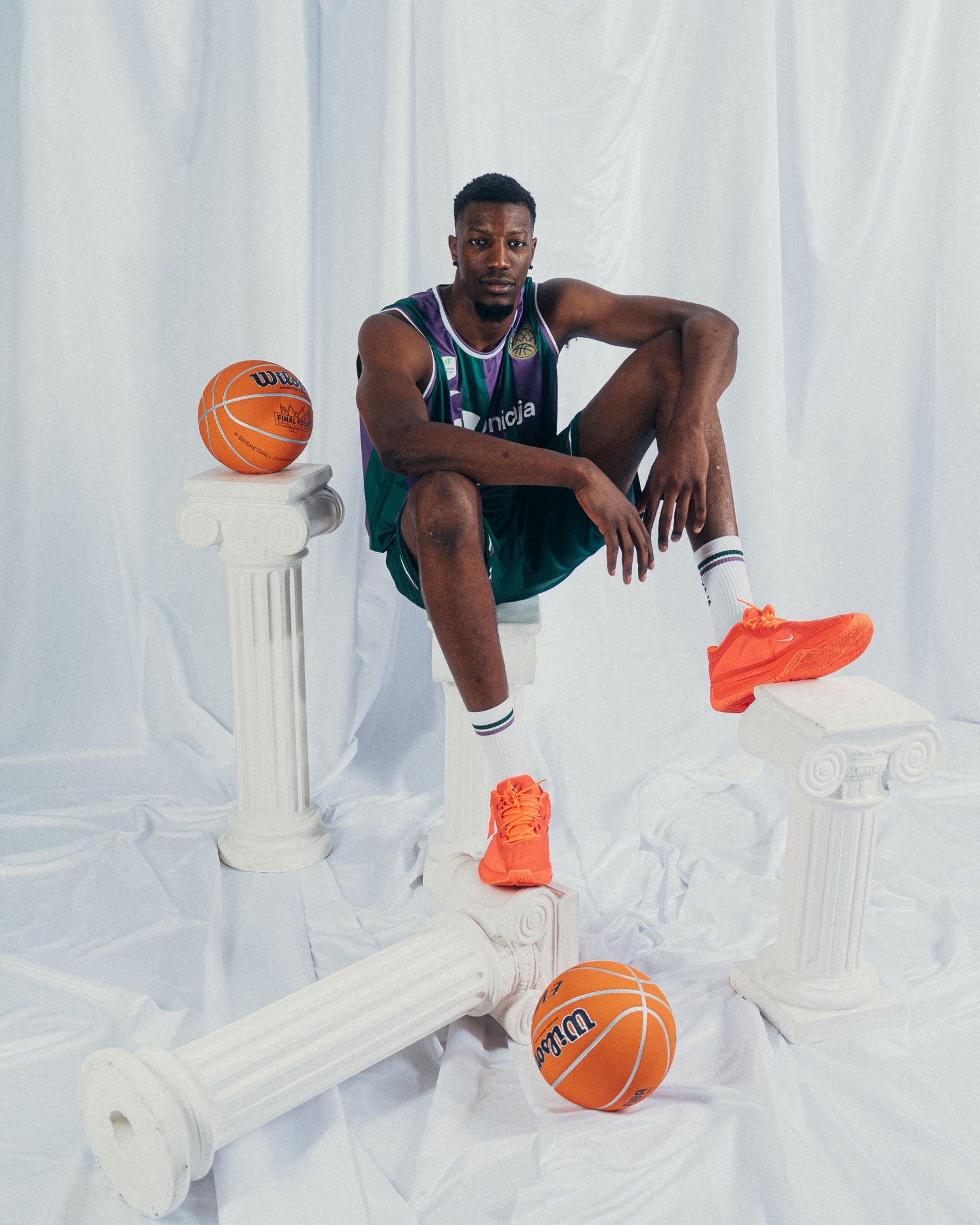 La sesión oficial de fotos del Unicaja para la Final Four de Atenas