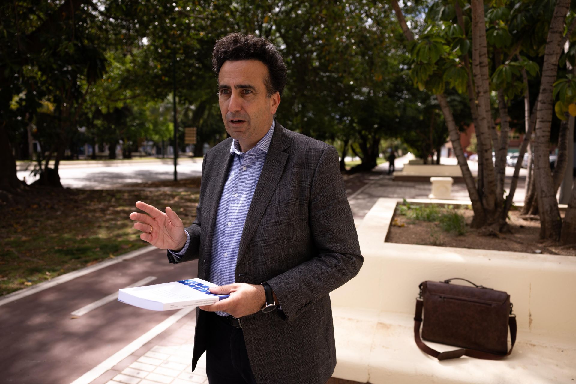 El profesor de la UMA José María López Jiménez, durante la conversación con SUR.
