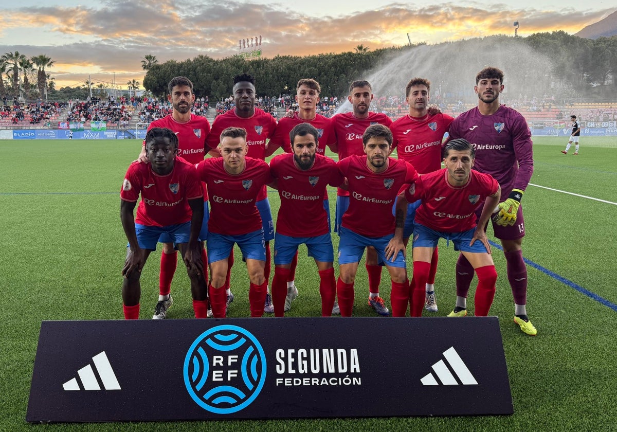 El Estepona se complica el pase a la final en los 'play-off' de ascenso a Primera RFEF