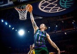 Osetkowski, este viernes ante el AEK.