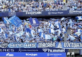 Imagen de la Grada de Animación de La Rosaleda durante el partido contra el Granada.