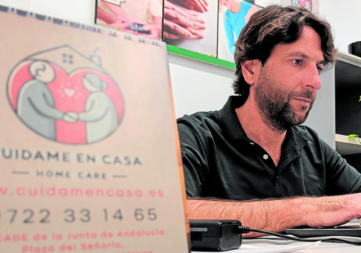 Álvaro Gallardo,en su despacho.