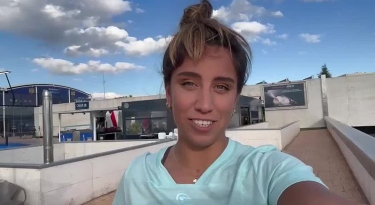 Los emotivos mensajes de Carolina Navarro en su homenaje en el Aula de Deportes de SUR