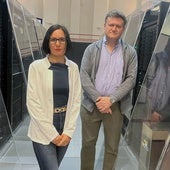 Rafael Larrosa y Rocío Bautista trabajan mano a mano con el superordenador