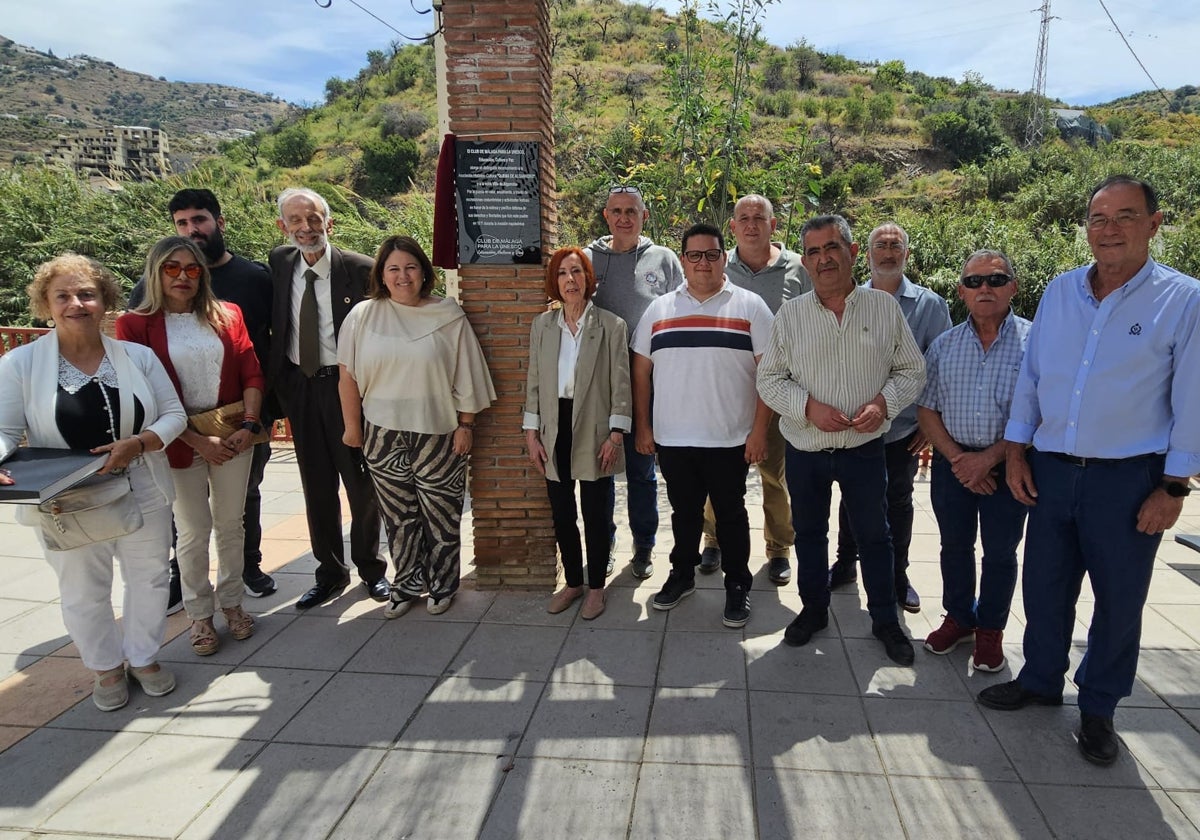 Asistentes al acto de reconocimiento en Algarrobo.