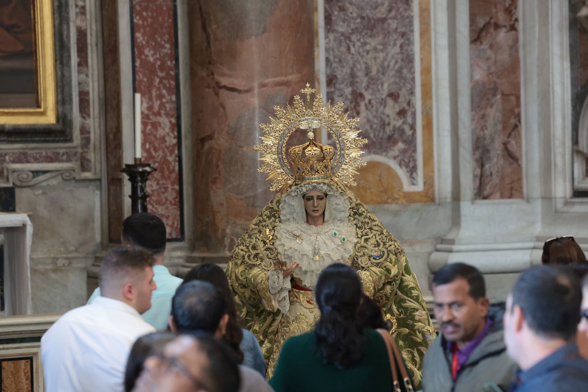 La Esperanza de Málaga, en San Pedro del Vaticano