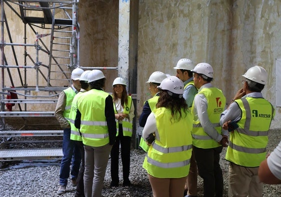 Recta final en las obras del aparcamiento Los Santos de Mijas, que pondrá en servicio más de 230 plazas