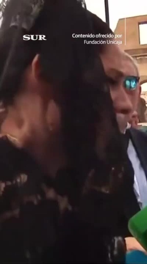 Diana Navarro canta una saeta a la Esperanza en Roma