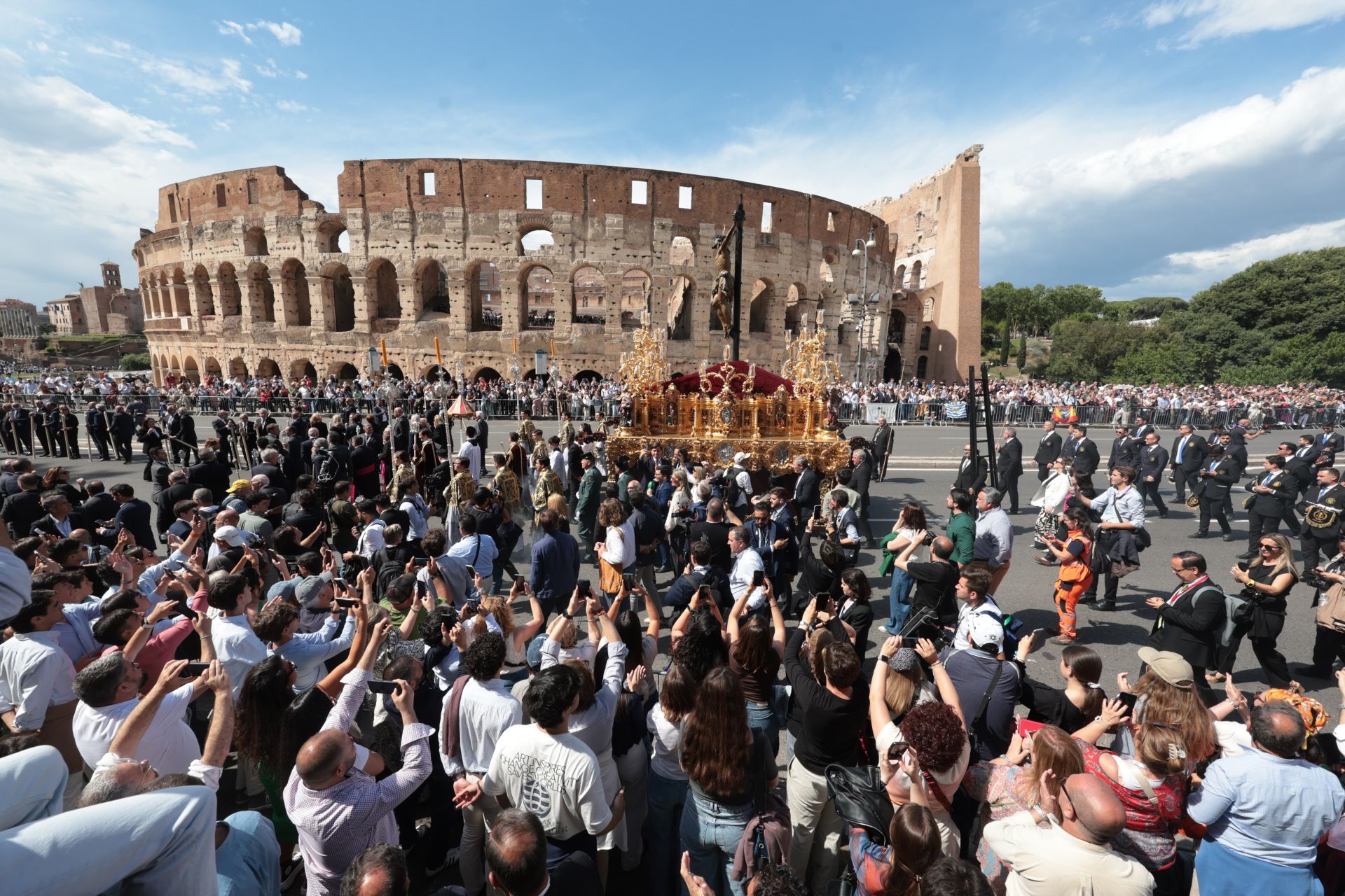 La Gran Procesión de la Esperanza en Roma, en imágenes