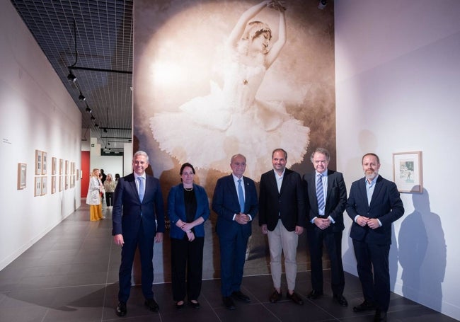 Antonio Caballero, Mariana Pineda, Francisco de la Torre, Dmitry Yusov, Luis Lafuente y Juan Carlos Barroso, en la presentación de la exposición.