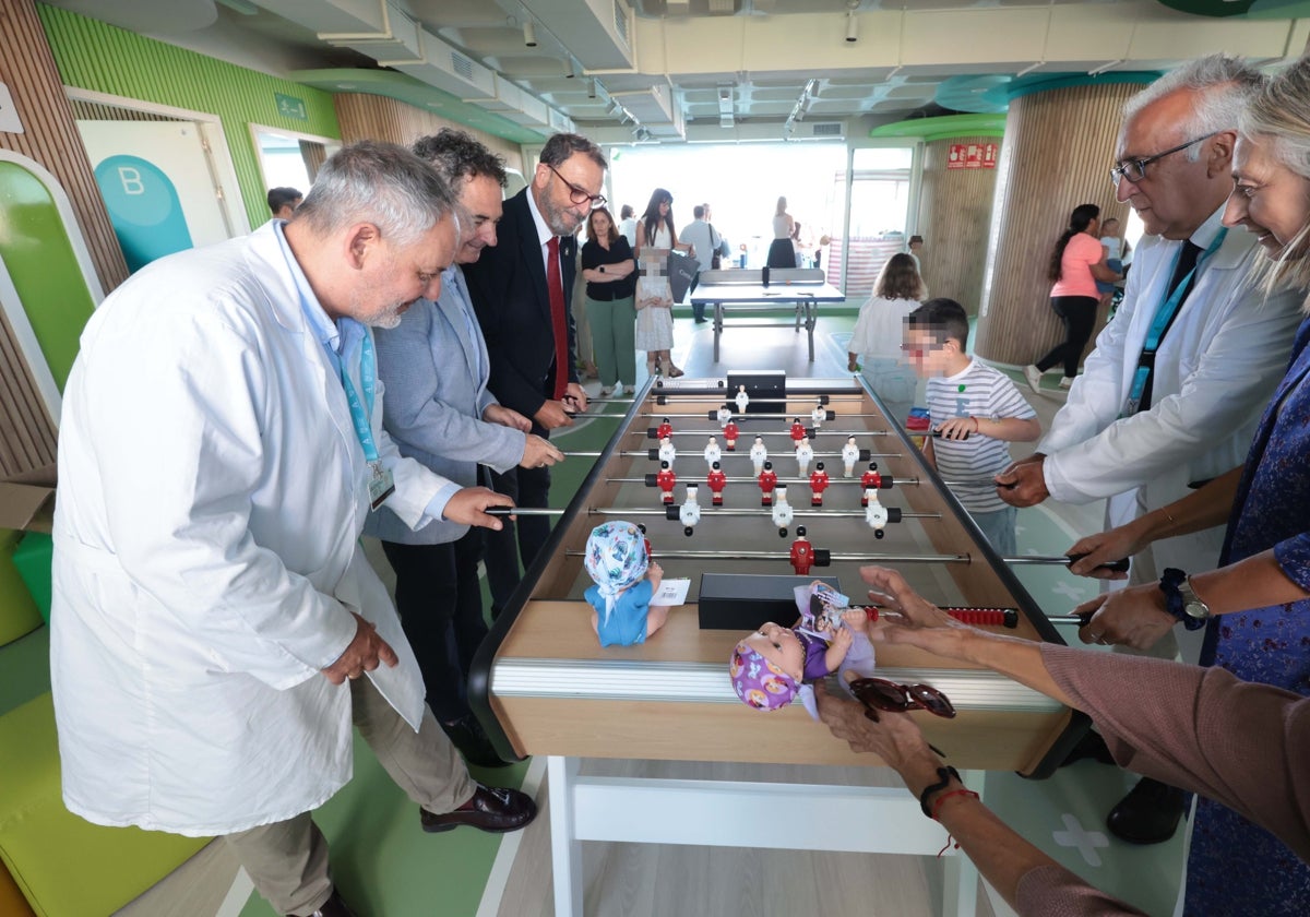 Jugar a curarse en el Materno de Málaga: crean una planta de ocio para niños hospitalizados