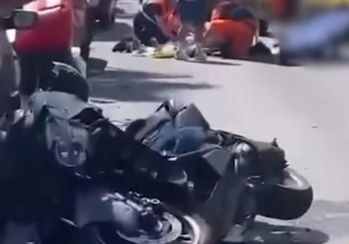 Un accidente de tráfico en Teatinos con tres motos implicadas deja tres heridos