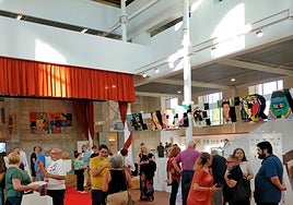 Imagen de la muestra cultural en la Tenencia de Alcaldía de Torre del Mar.