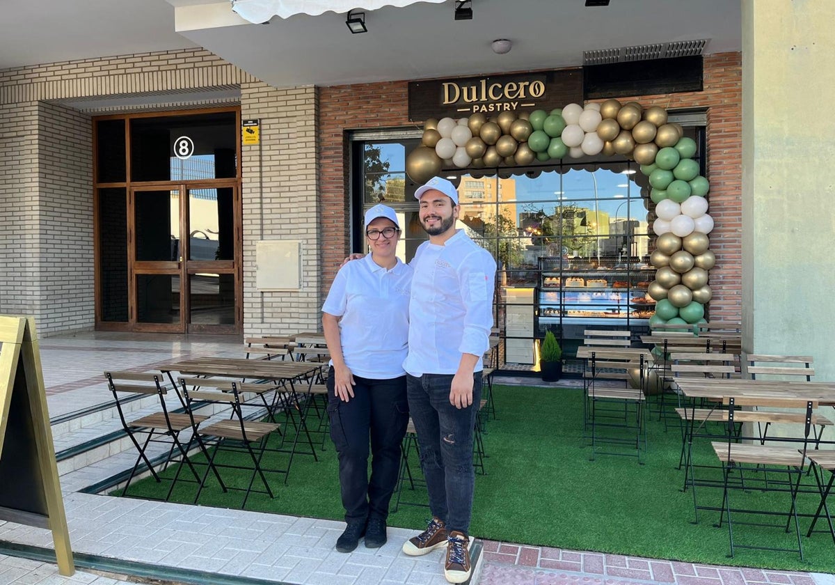 El pastelero venezolano que hace virales sus dulces desde Nueva Málaga