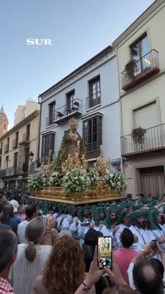 Procesión de la Esperanza de vuelta a su basílica