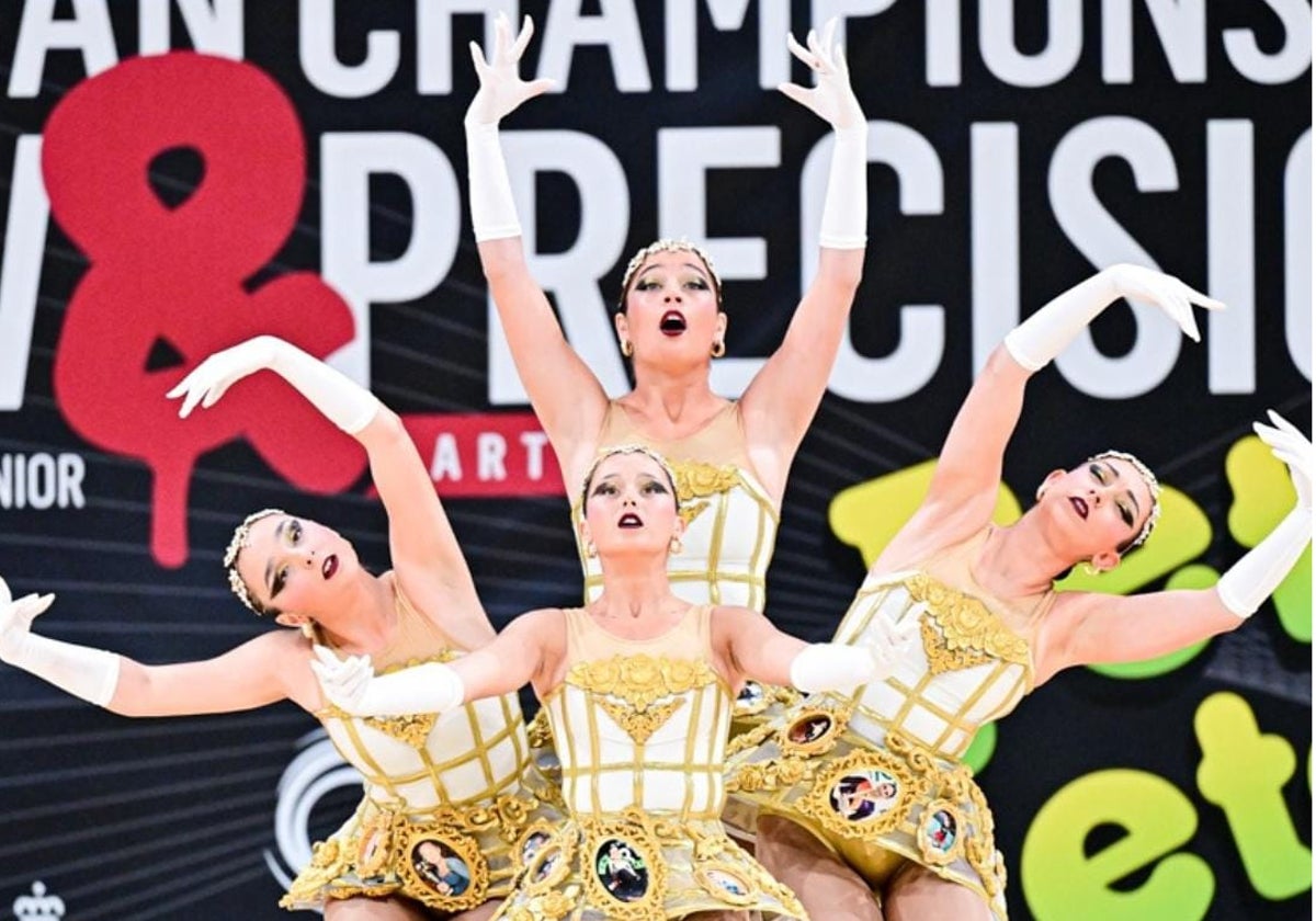 Cygnara, el cuarteto del Club El Tejar, se lleva el bronce en su primer Europeo de patinaje