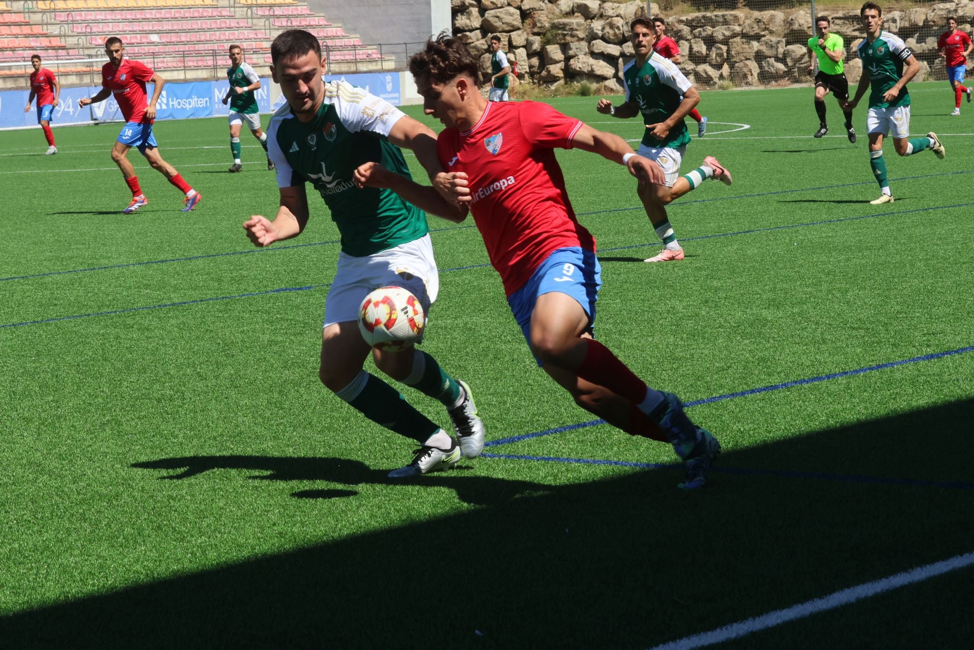 Los últimos minutos del Estepona ante el Cacereño, en imágenes